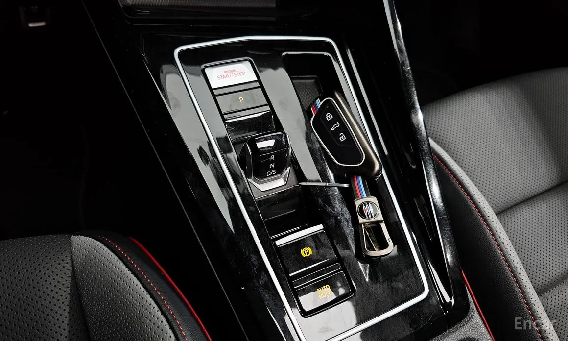 Volkswagen Golf 2022 2.0 GTI