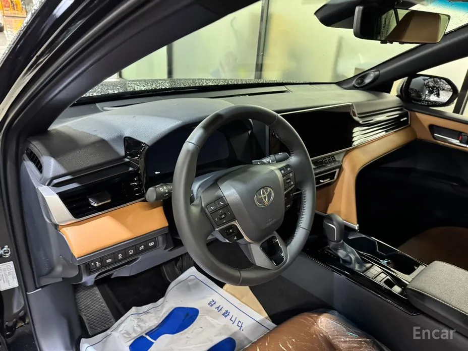 Toyota Camry 2024 2.5 XLE Premium Hybrid