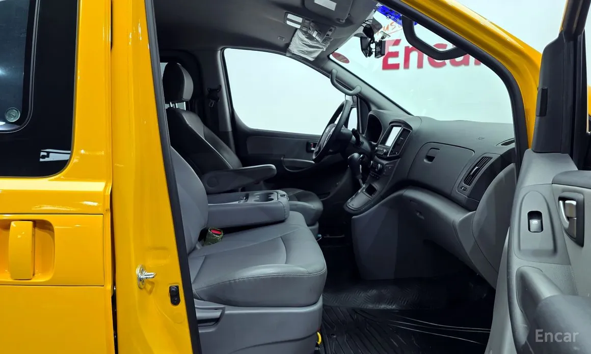 Hyundai Starex 2017 School Bus LPi