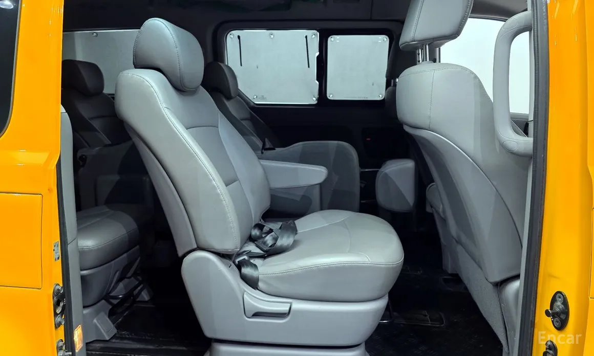 Hyundai Starex 2017 School Bus LPi