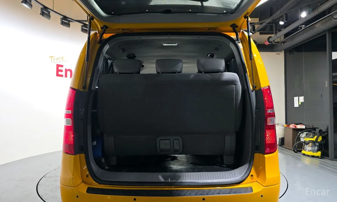 Hyundai Starex 2017 School Bus LPi