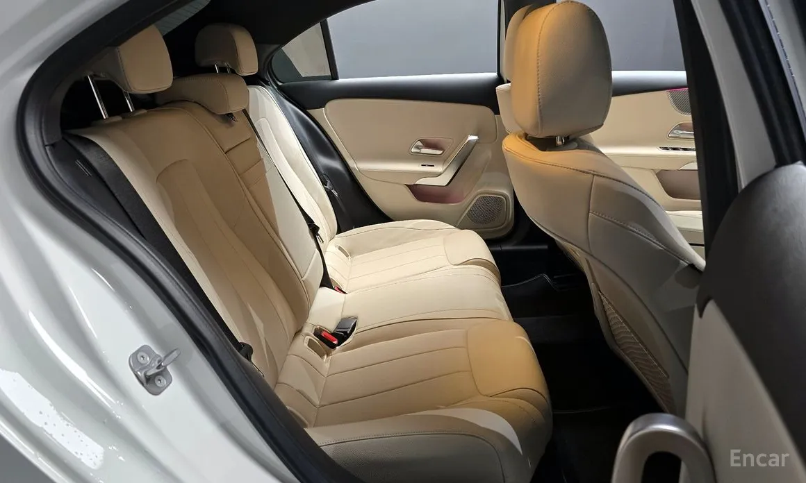 Mercedes-Benz A-Class 2019 A220 Sedan