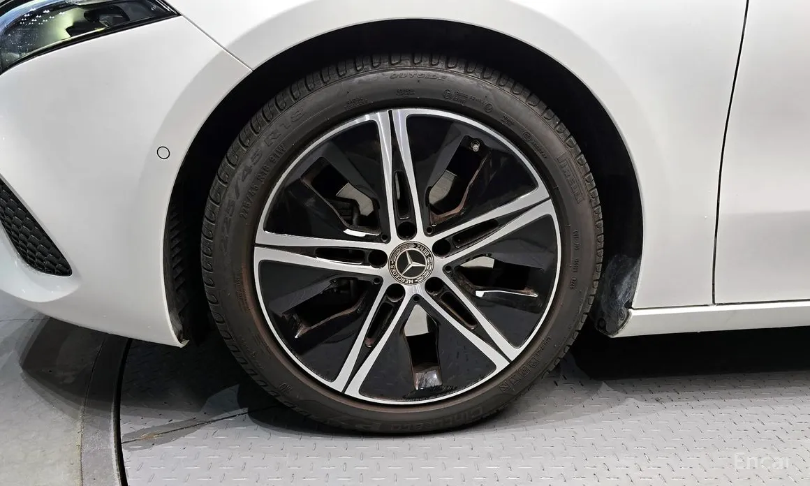 Mercedes-Benz A-Class 2019 A220 Sedan