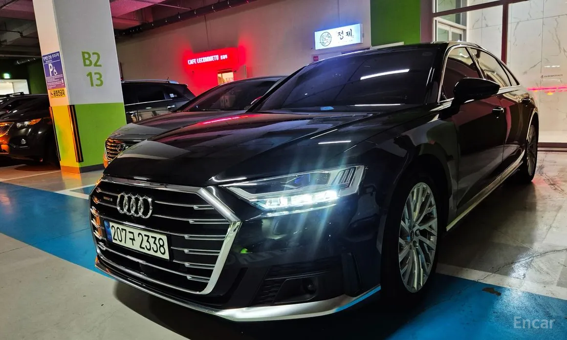 2018 Audi A8