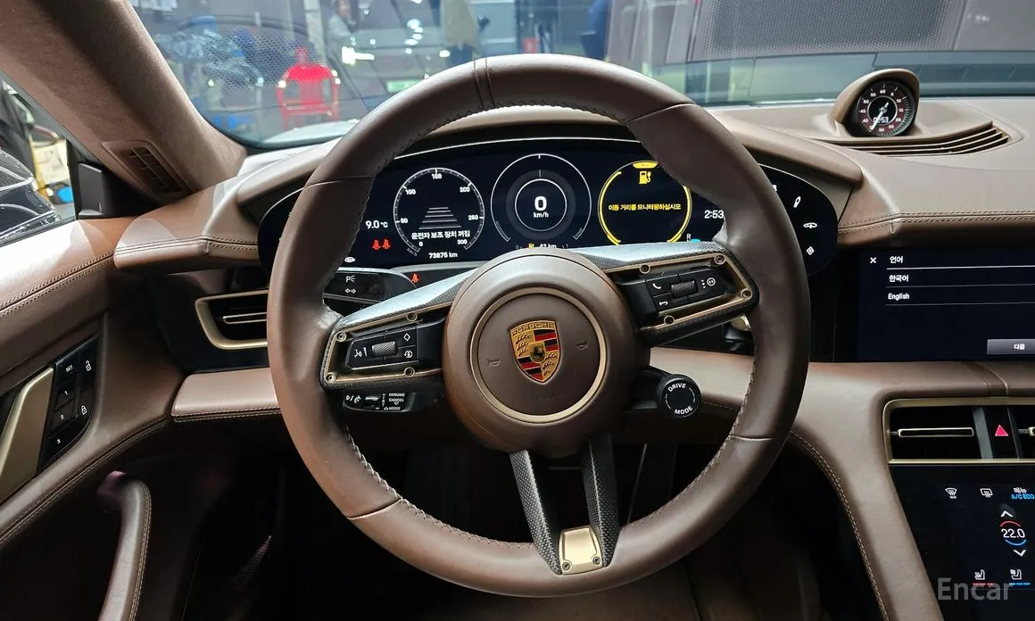 Porsche Taycan 2020 Turbo