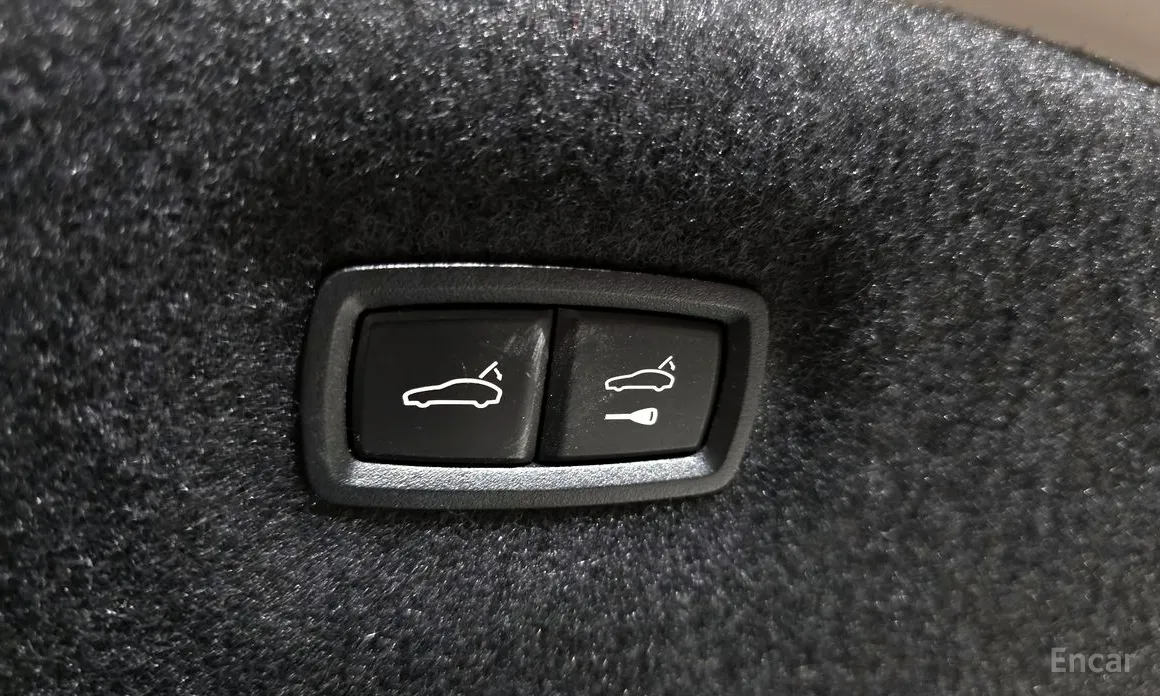 Porsche Taycan 2020 Turbo