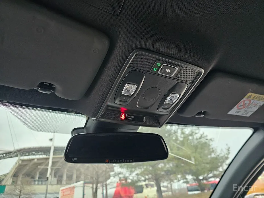 Renault Arkana 2024 1.6 E-TECH Iconic