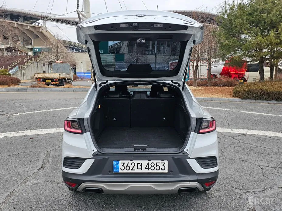 Renault Arkana 2024 1.6 E-TECH Iconic