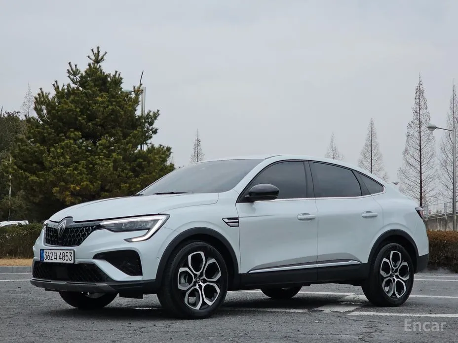 Renault Arkana 2024 1.6 E-TECH Iconic