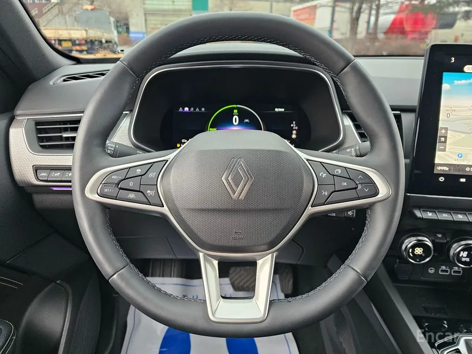 Renault Arkana 2024 1.6 E-TECH Iconic