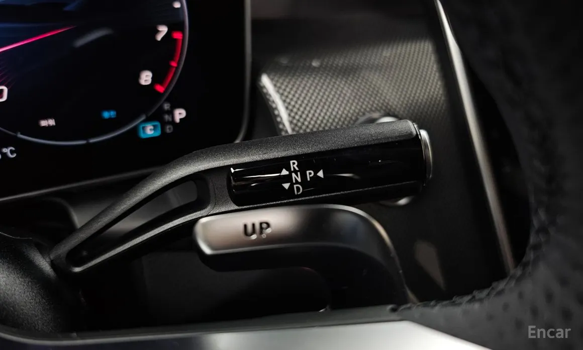 Mercedes-Benz GLC-Class 2023 AMG GLC43 4MATIC