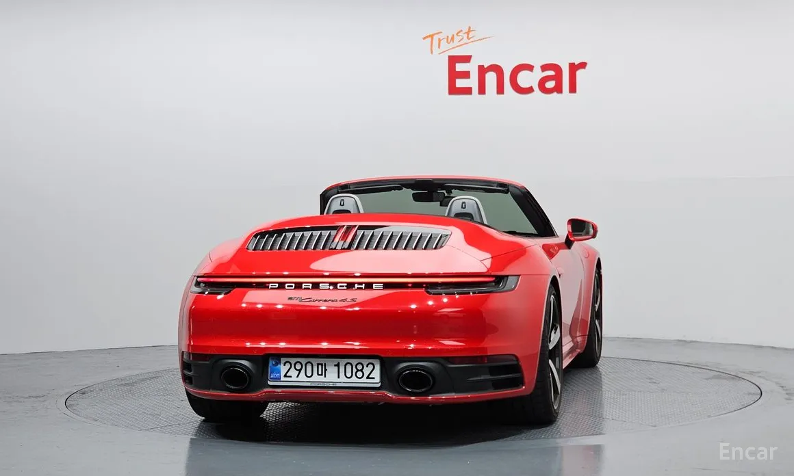 Porsche 911 2019 Carrera 4S Cabriolet