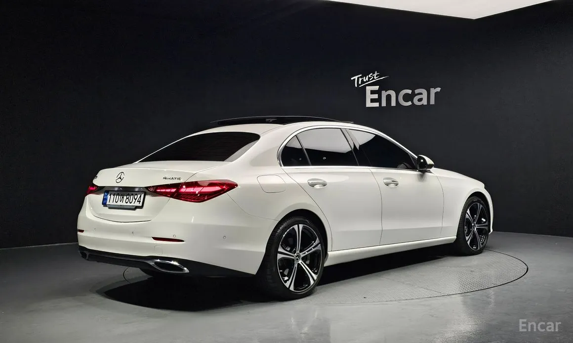 Mercedes-Benz C-Class 2022 C300 4MATIC Avantgarde