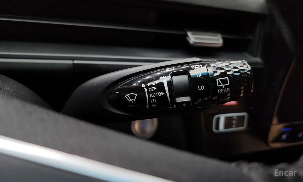 Hyundai Staria 2021 L3.5 Cargo 5-Seater