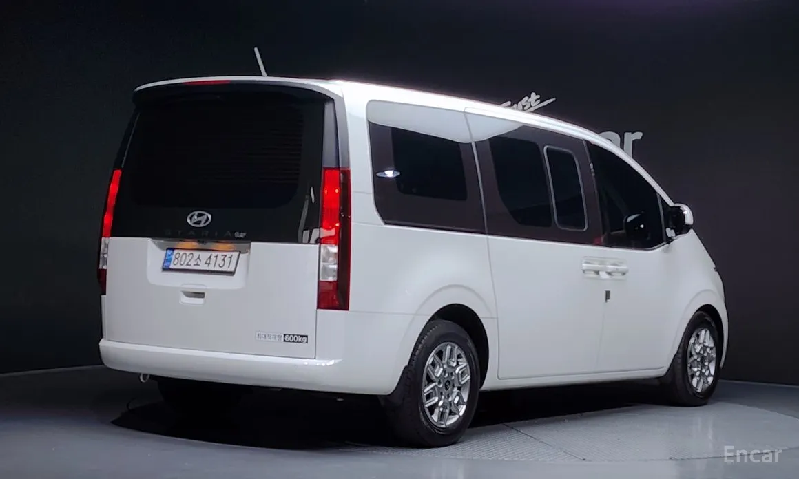 Hyundai Staria 2021 L3.5 Cargo 5-Seater