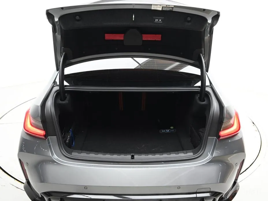 BMW M3 2021 M3 Sedan Competition M xDrive