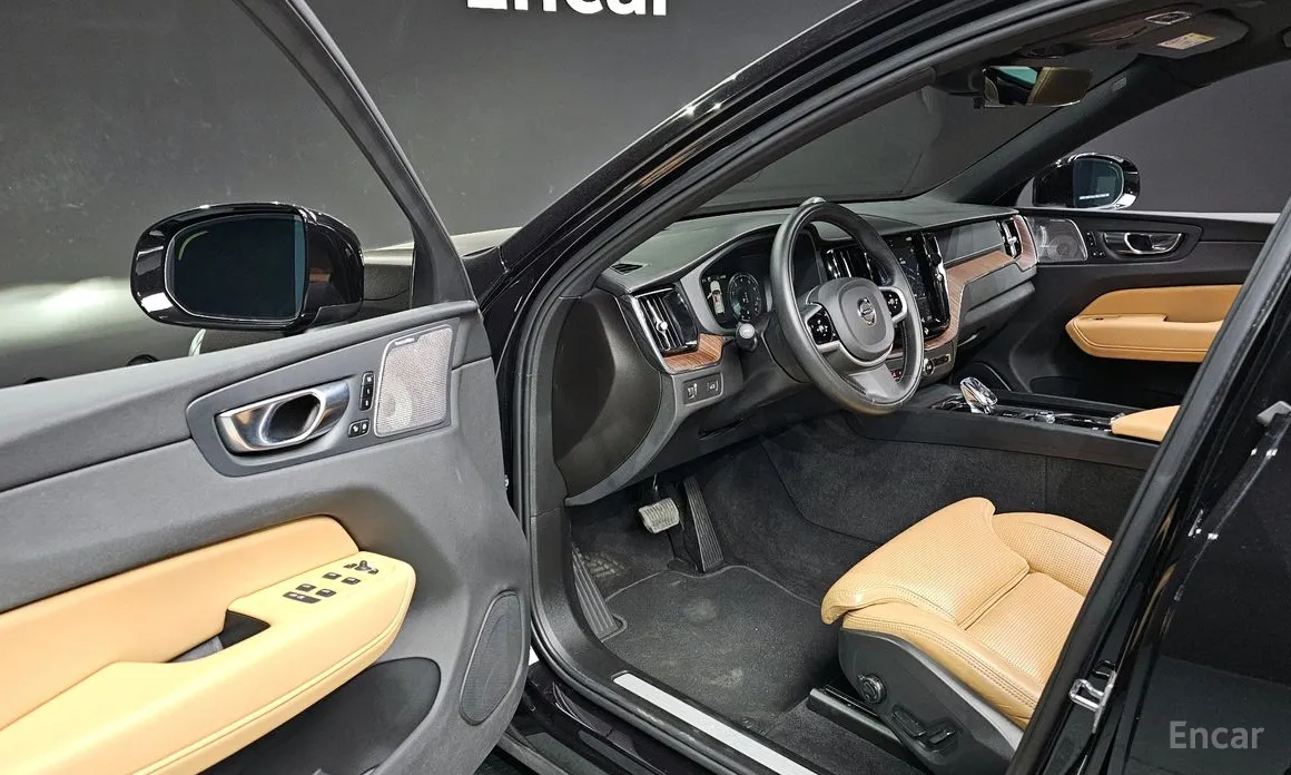 Volvo XC60 2017 B5 Inscription