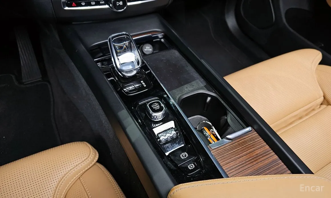 Volvo XC60 2017 B5 Inscription