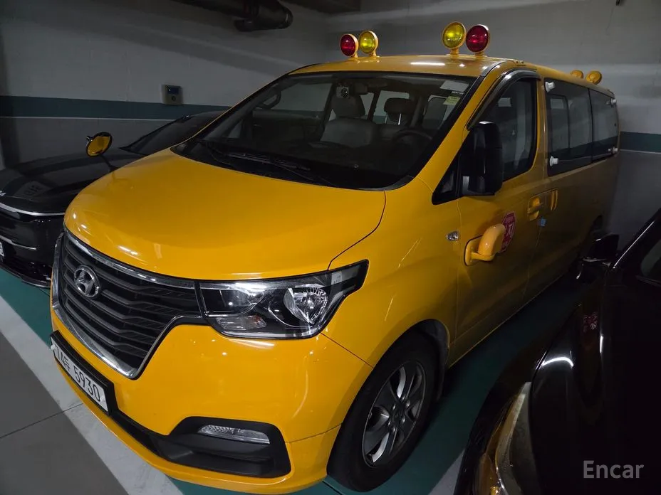 Hyundai Starex 2017 School Bus LPi
