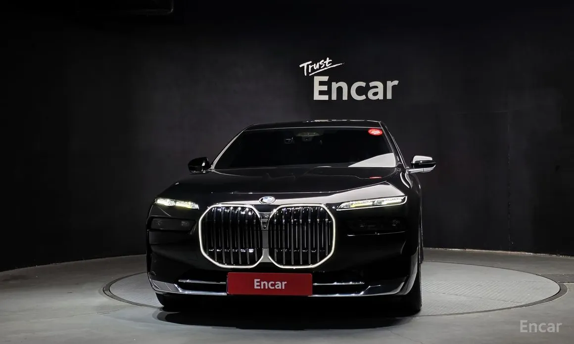 BMW 7 Series 2022 740d xDrive Design Pure Excellence