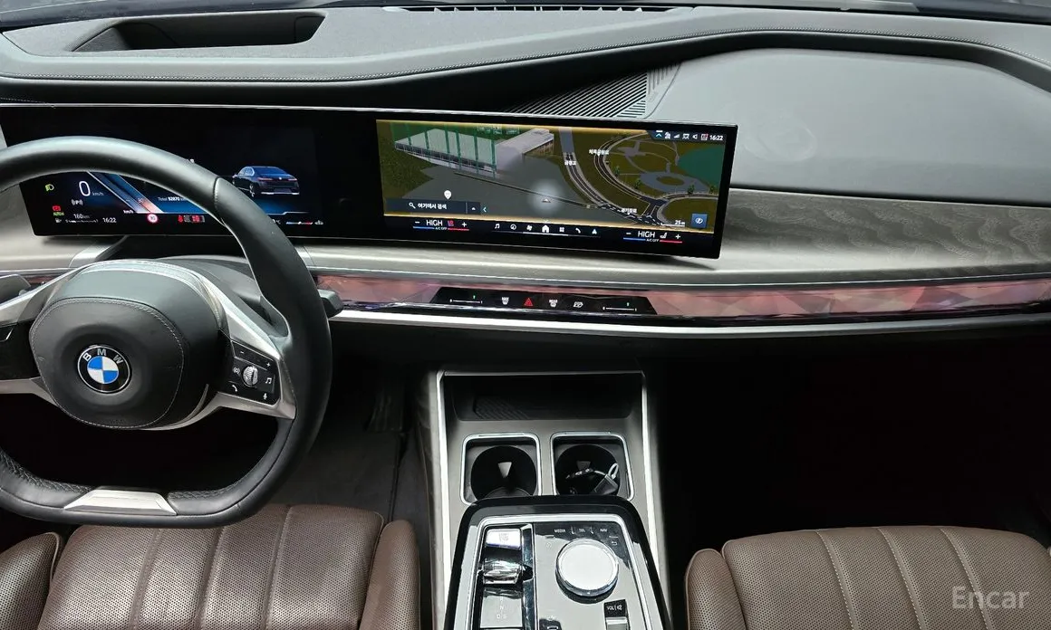 BMW 7 Series 2022 740d xDrive Design Pure Excellence