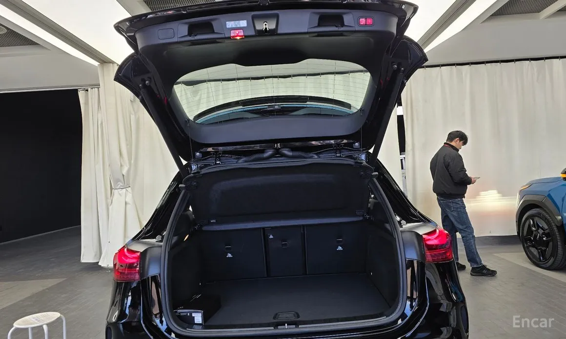 Mercedes-Benz GLA-Class 2020 GLA250 4MATIC