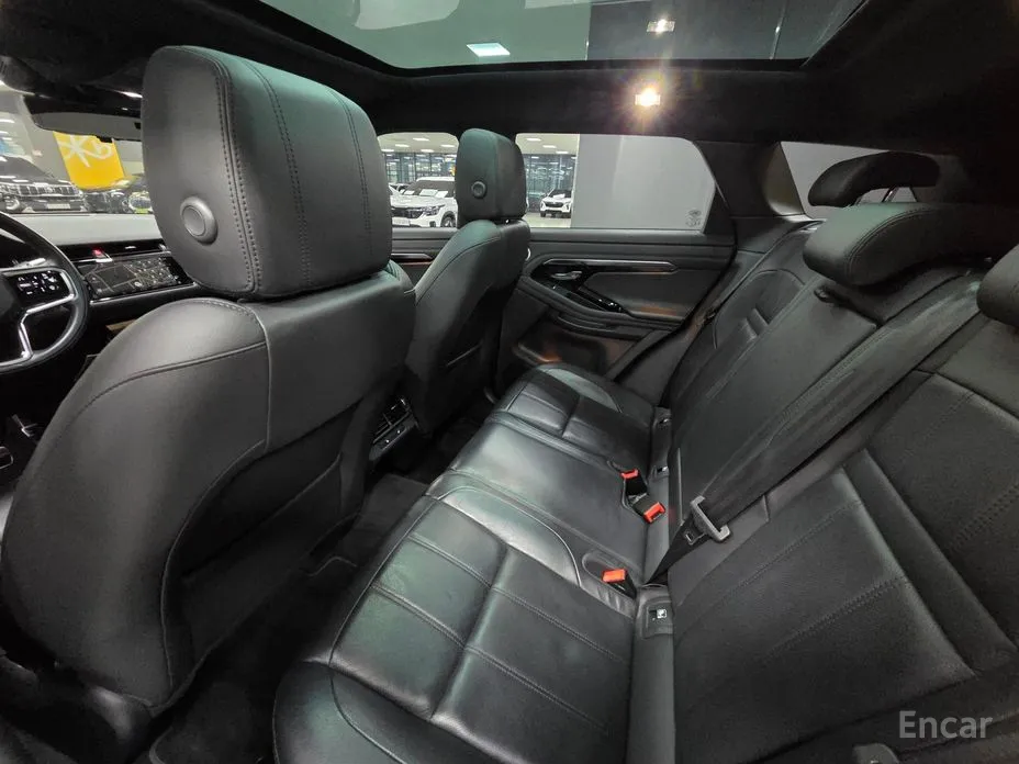 Land Rover Range Rover Evoque 2019 P250 R-Dynamic SE