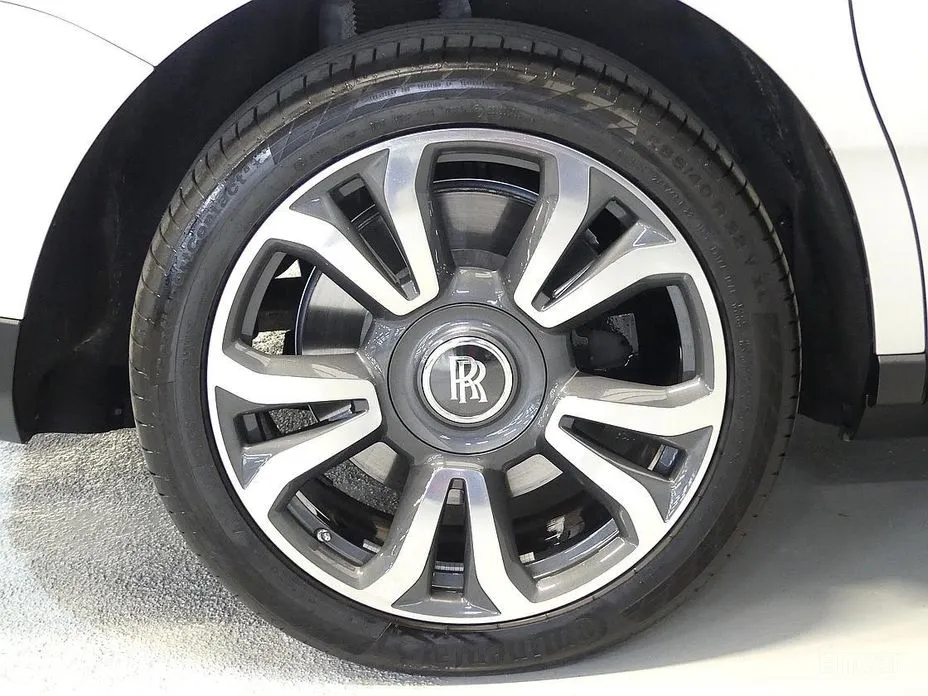 Rolls-Royce Cullinan 2018 6.7 V12