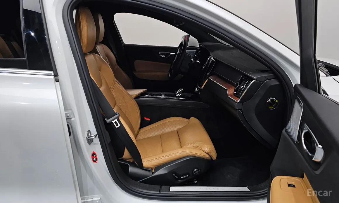 Volvo S60 2019 B5 Inscription