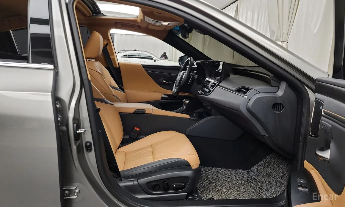 Lexus ES 2018 Executive