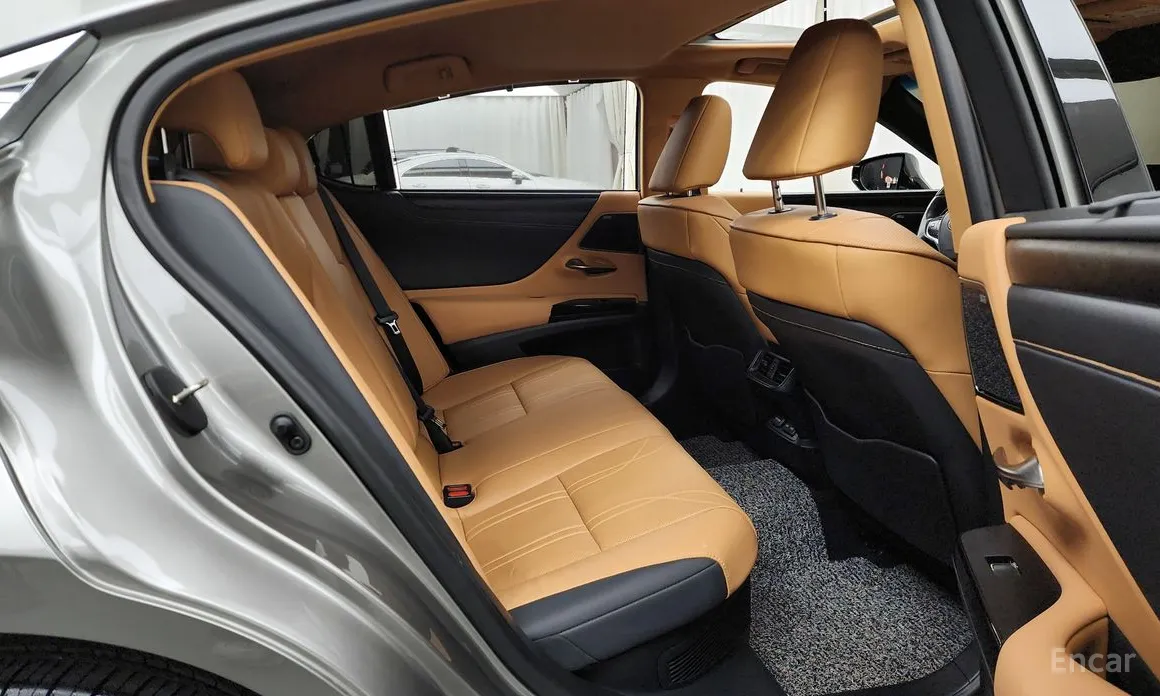 Lexus ES 2018 Executive