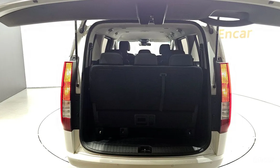 Hyundai Staria 2021 Tourer 11-Seater