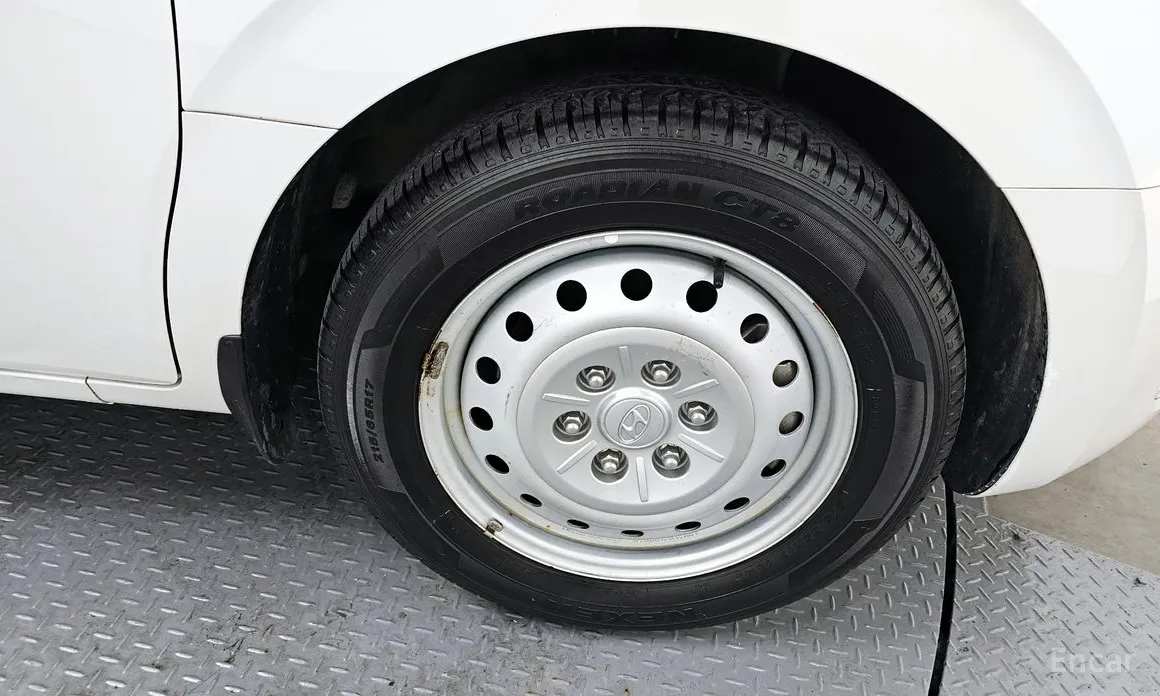 Hyundai Staria 2021 Tourer 11-Seater