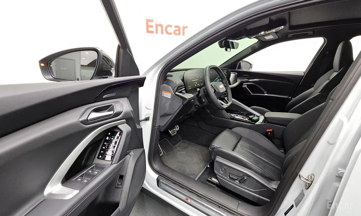 Audi Q5 2025 40 TDI Quattro S Line Black Edition