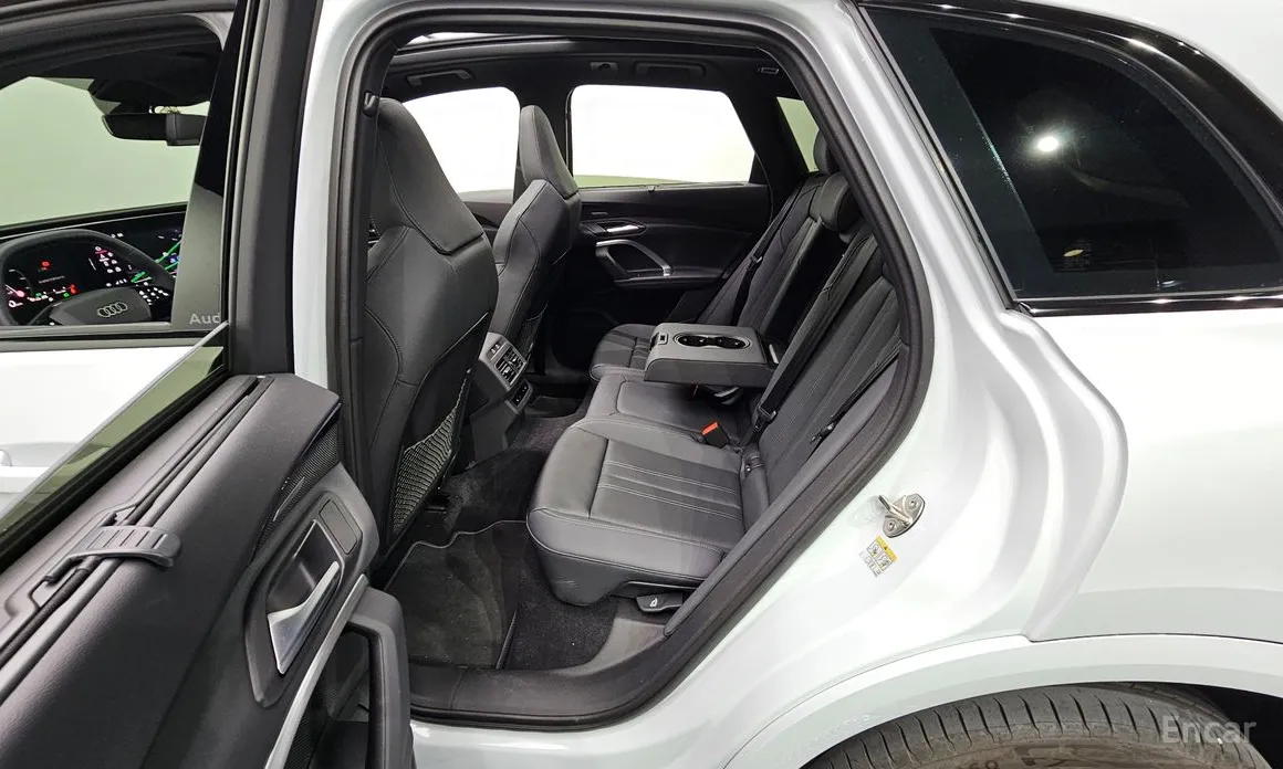 Audi Q5 2025 40 TDI Quattro S Line Black Edition