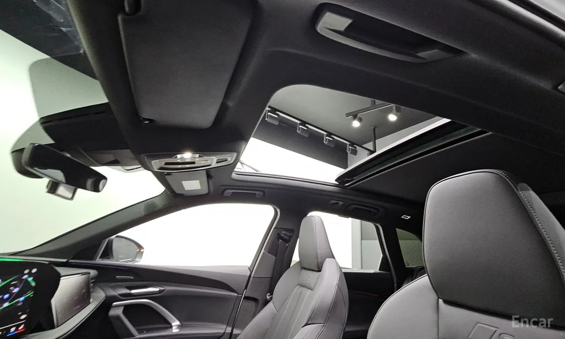 Audi Q5 2025 40 TDI Quattro S Line Black Edition