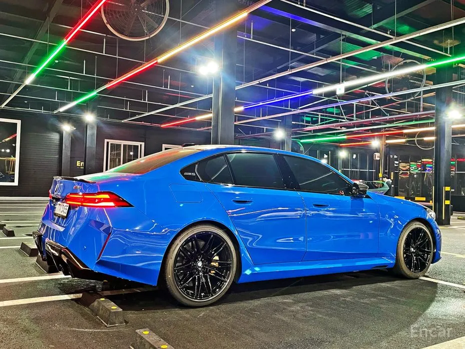 BMW M5 2024 M5 First Edition