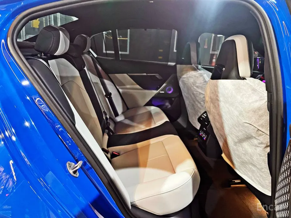 BMW M5 2024 M5 First Edition