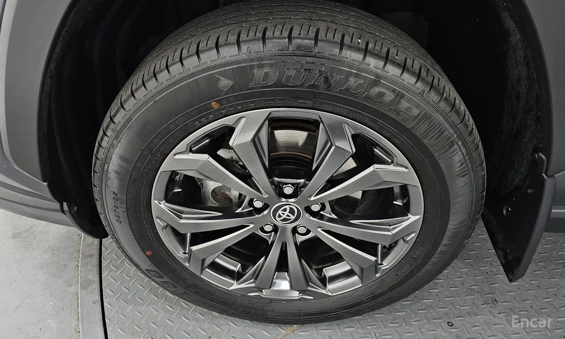 Toyota RAV4 2019 2.5 2WD Hybrid XLE