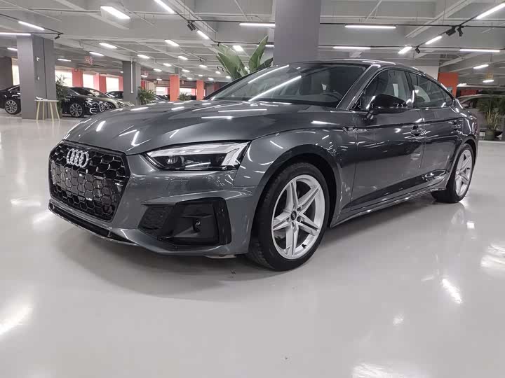 Audi A5 2024 2024款 Sportback 40 TFSI 时尚动感型