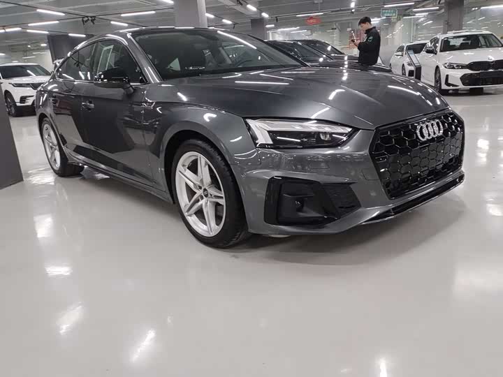 Audi A5 2024 2024款 Sportback 40 TFSI 时尚动感型