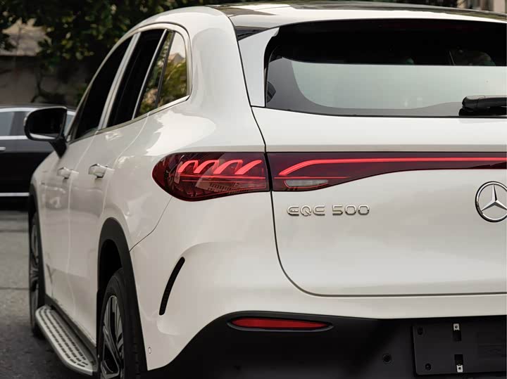 Mercedes-Benz EQE SUV 2024 2024款 500 4MATIC 豪华版