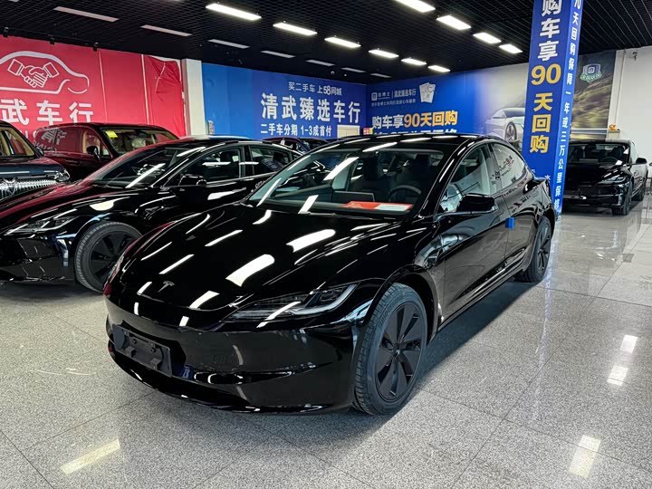 Tesla Model 3 2025 2025款 改款 长续航全轮驱动版
