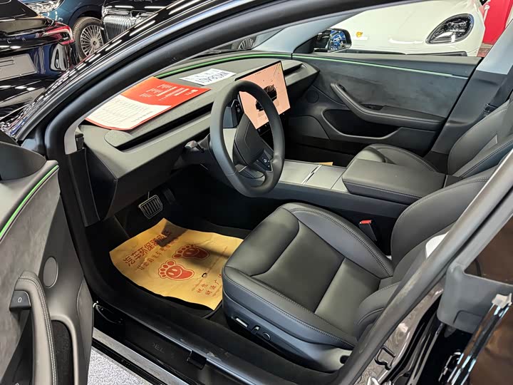 Tesla Model 3 2025 2025款 改款 长续航全轮驱动版