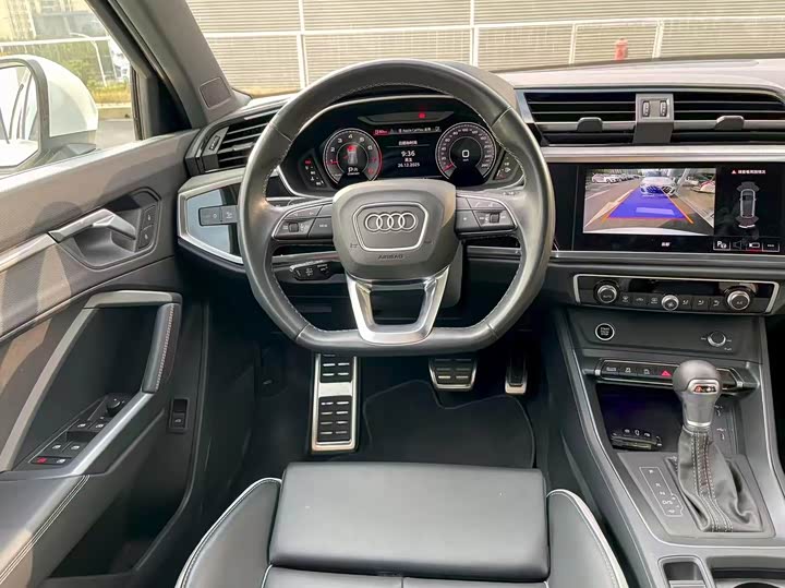 Audi Q3 2024 2024款 40 TFSI 时尚动感型
