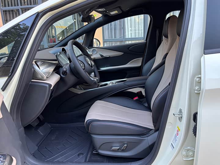 BYD Dolphin 2025 2025款 420km 自由版