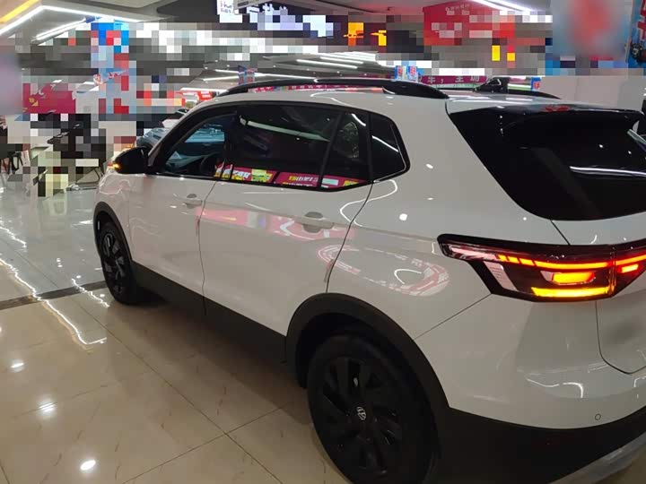 Volkswagen Tharu 2025 2025款 新锐 300TSI 锐享版