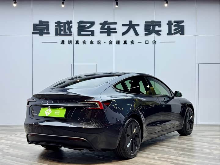 Tesla Model 3 2025 2025款 后轮驱动版