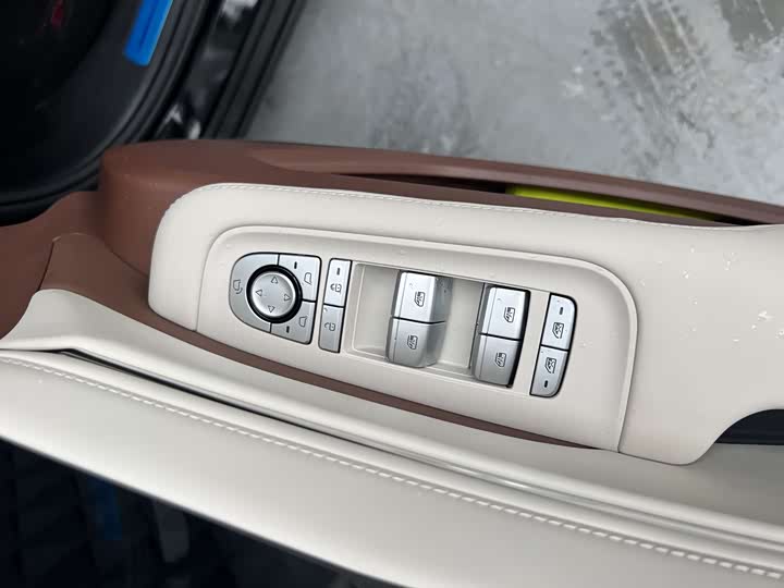 BYD Xia 2025 2025款 DM-i 1.5T 180km 超越型