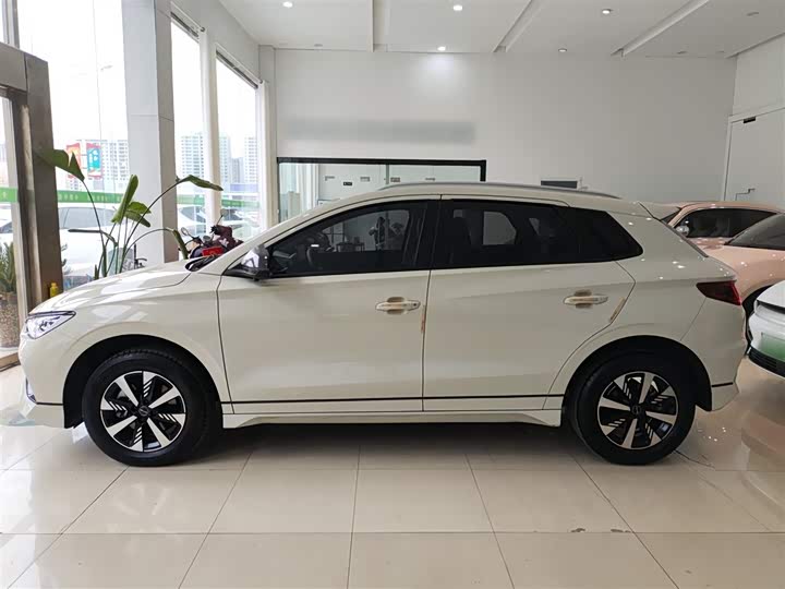 BYD E2 2023 2023款 豪华型